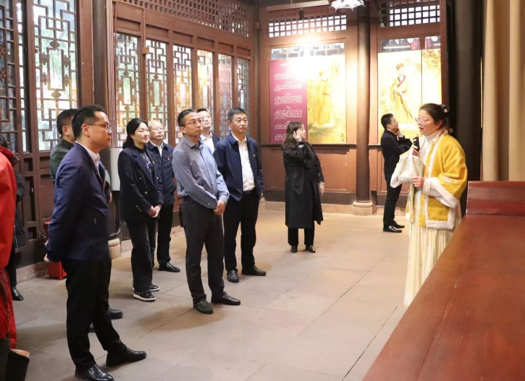 1702365162550798.jpg 2.jpg